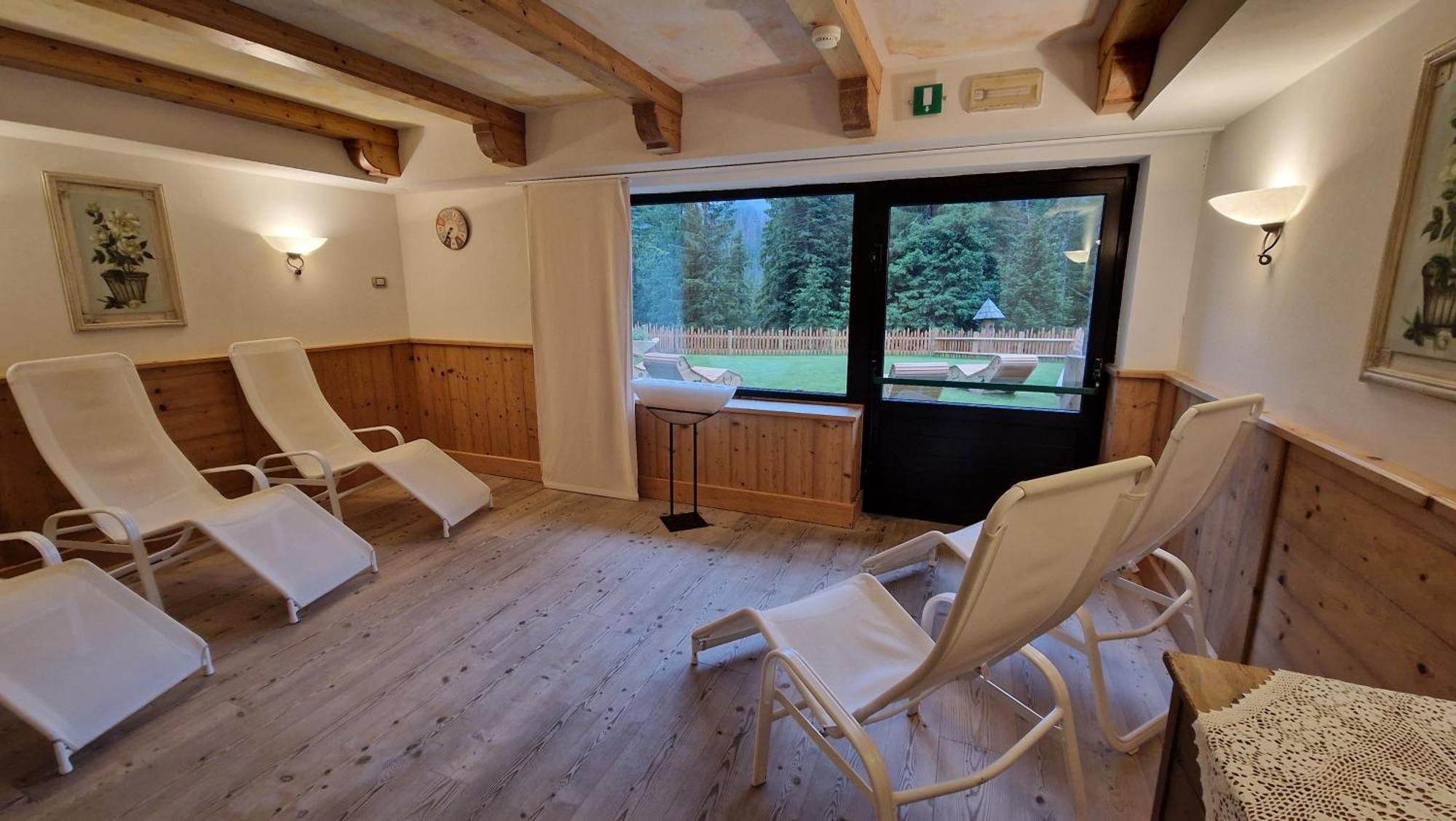 Roy Hotel 3*