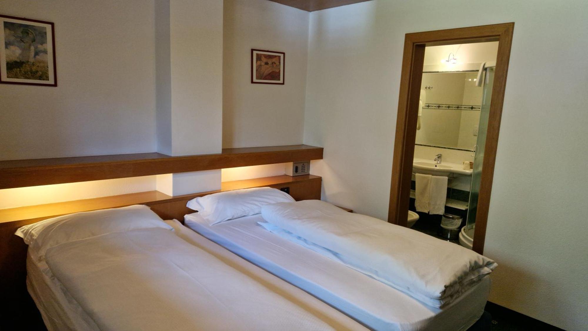 Roy 3* Malga Ciapela