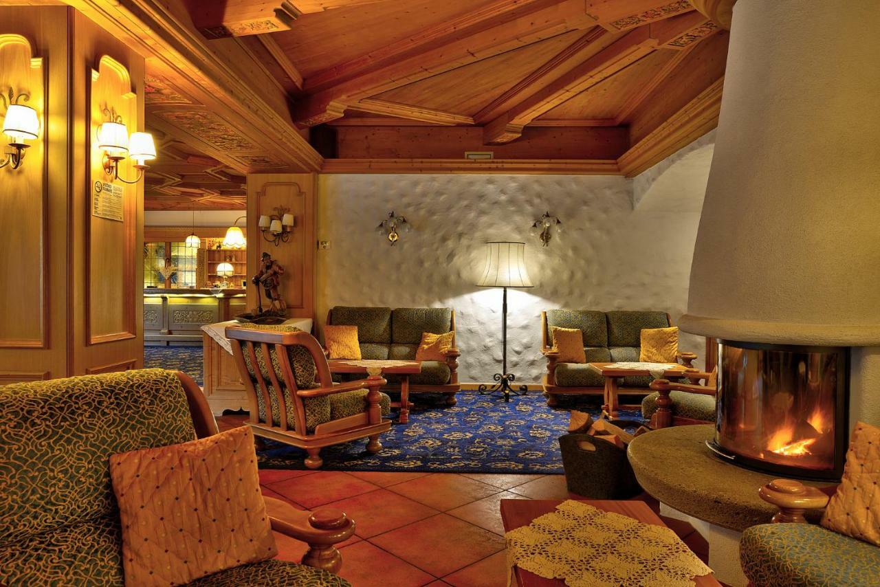 Hotel Roy